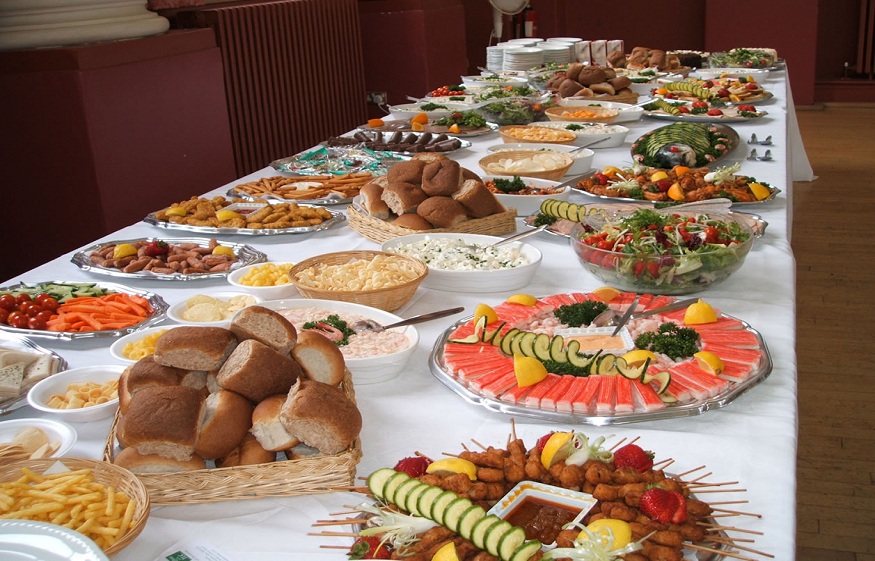 Tips to Choose the Best Wedding Event Catering